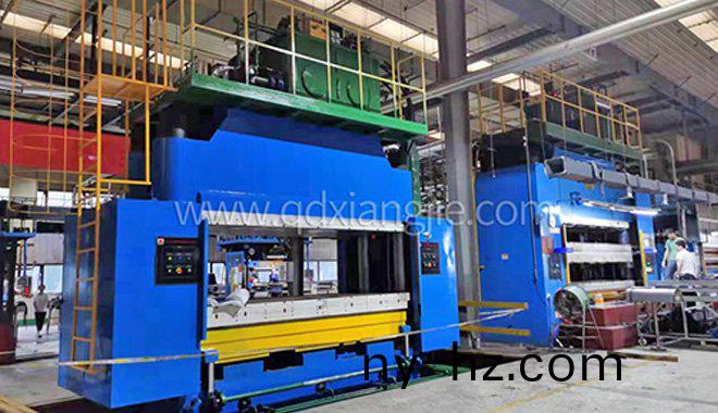 祥傑爲(wèi)(wei)吉(ji)斯拉(la)維研髮(fa)的第二(er)檯(tai)硫(liu)化(hua)機(jī)正(zheng)式交付(fu)